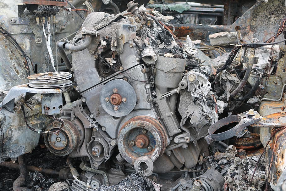 motor-scrap-old-rust-junkyard-machines.jpg